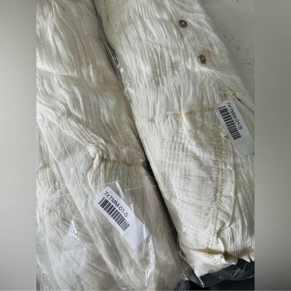 🎉LAST CHANCE🎉Free People - Vivi Mini Dress in Soft cotton (Ivory) - Picture 8 of 10